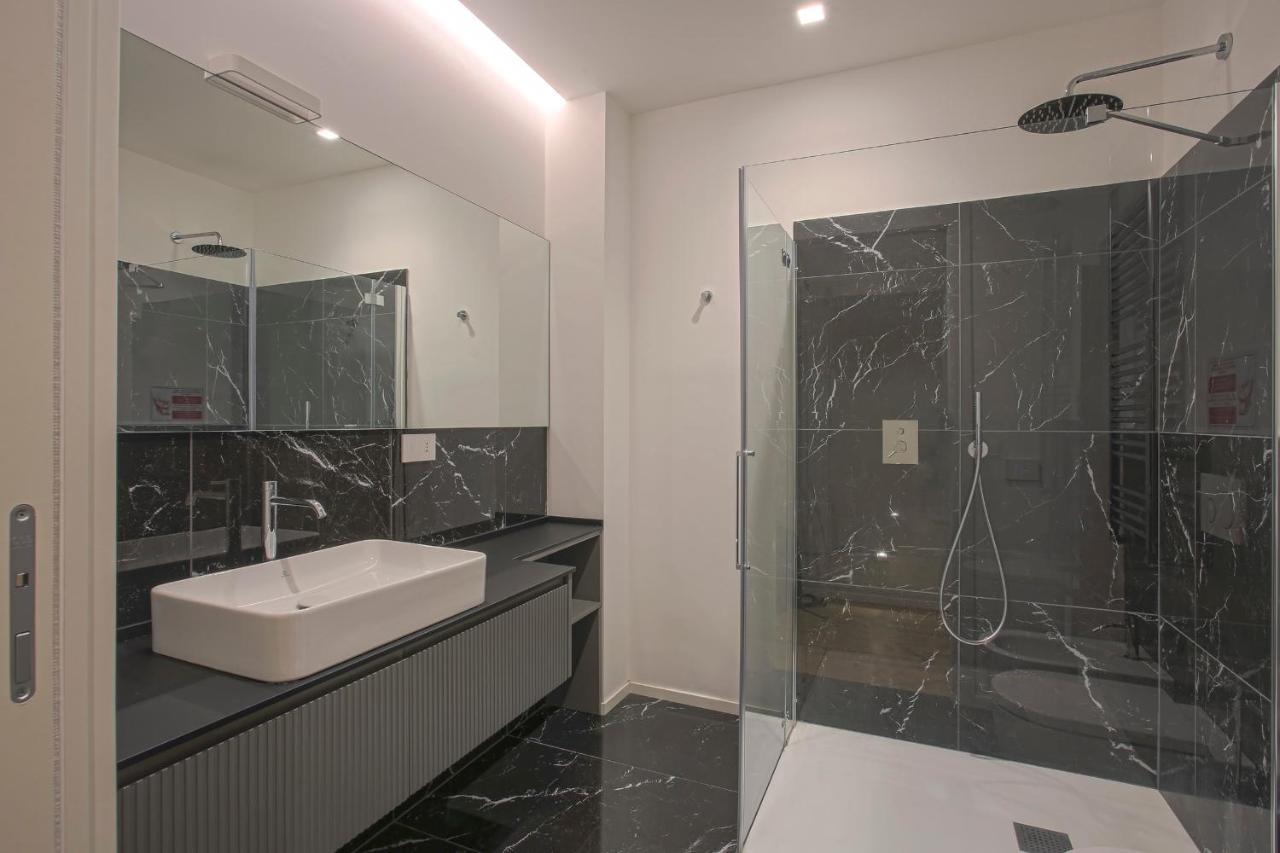 Milan Luxury Suite-Hosted By Sweetstay Exterior foto